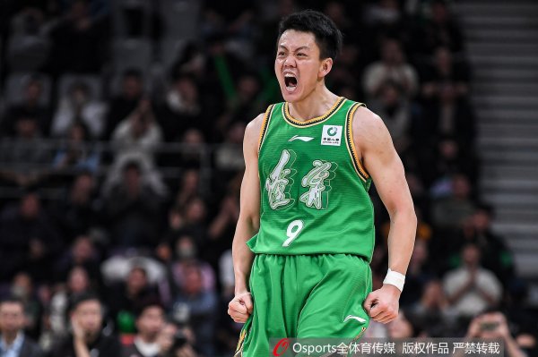 姜宇星场均出战23.6分钟得5.9分2.8板0.9助1.1断 均是糊口最低