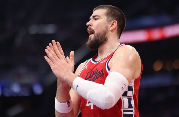 卢：我激进的刺目战略对祖巴茨和大洛很难 实在让我动怒的是篮板